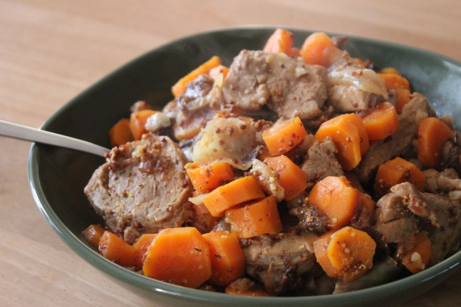 filet-de-porc-aux-pruneaux-pommes-de-terre-ecrasees-huile-olive-et-parmesan