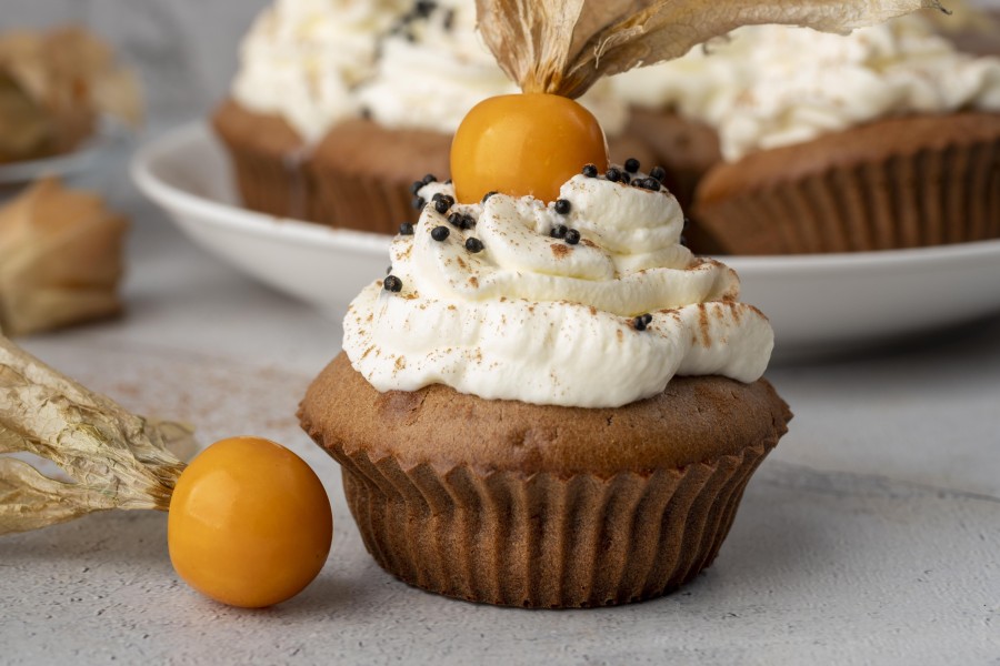mini-cupcake-la-citrouille-epicee-et-ganache-au-chocolat-blanc-montee